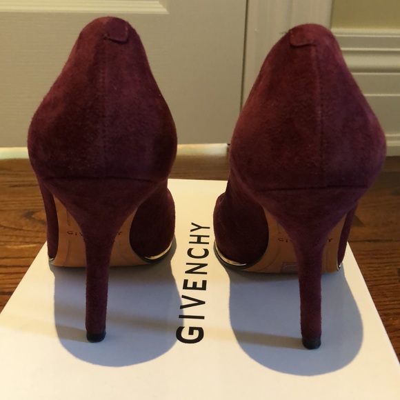 Pumps - Picture 3 of 4